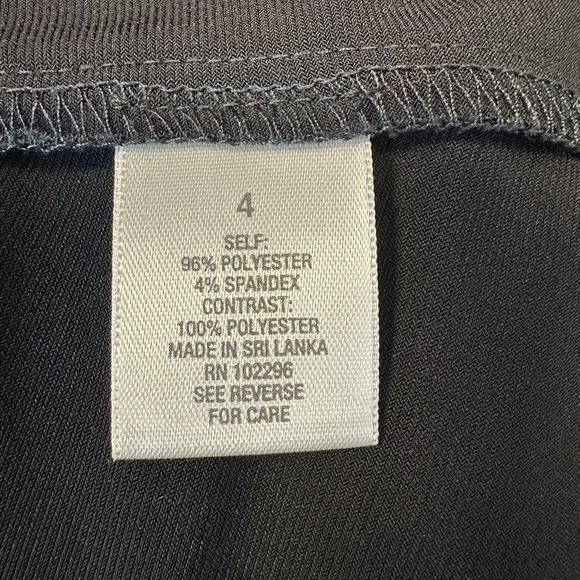 🎊2 for $20🎊 Dress Barn Black Dress with Champagne Stripes - Picture 4 of 5